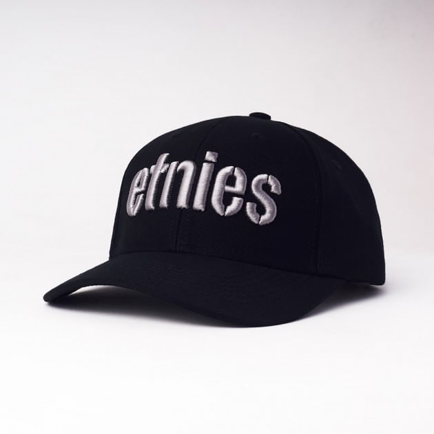 corp-snapback-negra