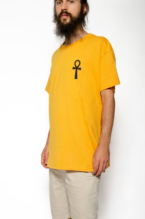 REMERA GOOD GOD HORUS